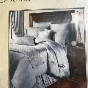 Noble Excellence Bedding Noble Excellence Marquesa Queen Bed